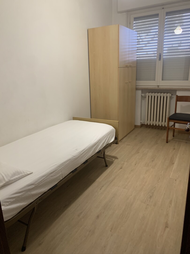 EF38D01A-A5F1-407C-B1AC-7536171FDA9E_1_102_o Affittasi secondo piano 3 camere 2 bagni balconi posto auto