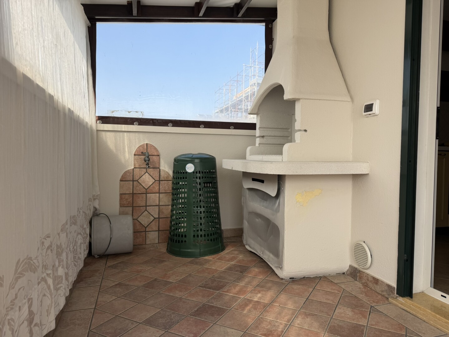 9C557006-8E59-486A-A5CA-5AD4ED4FE44C_1_102_o AFFITTASI Attico 1 camera bagno terrazzo p.auto