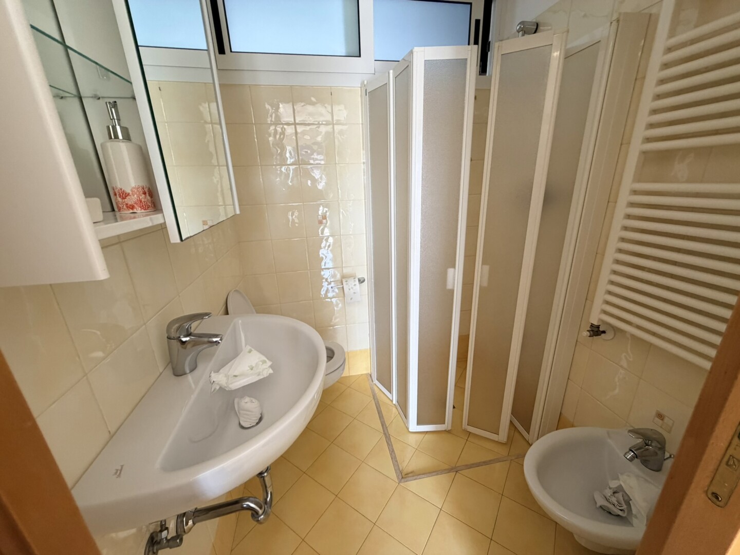 C932C394-E9FE-4233-BB96-AC6E9830E392_1_102_a AFFITTASI Attico 1 camera bagno terrazzo p.auto
