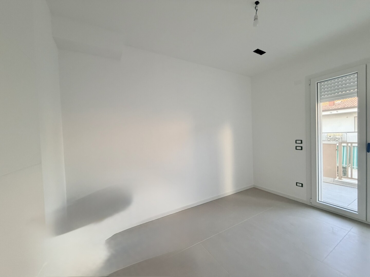 72D3D0B7-6156-4815-861B-601D8036DE21_1_102_a Riccione alba mare 2 camere 2 bagni sogg-cottura balconi