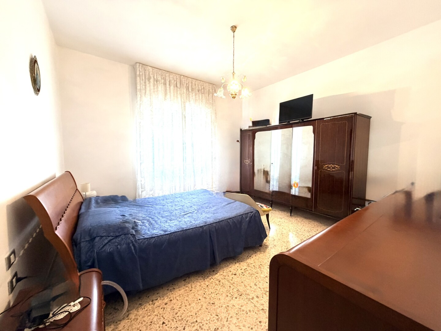 26F9EDEB-848A-4010-9352-940EB109B6A7_1_102_a Rimini ampio appartamento sala cucina 2 camere bagno balcone garage