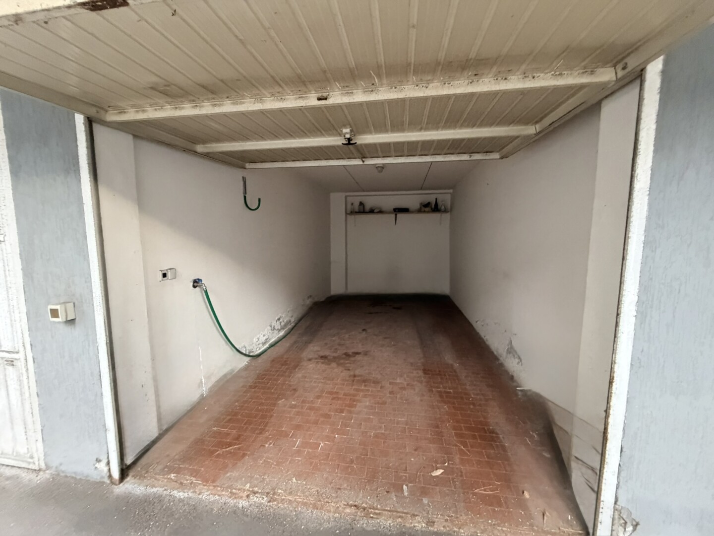 Riccione Paese 2 camere 2 bagni sala cucina balconi garage cantina