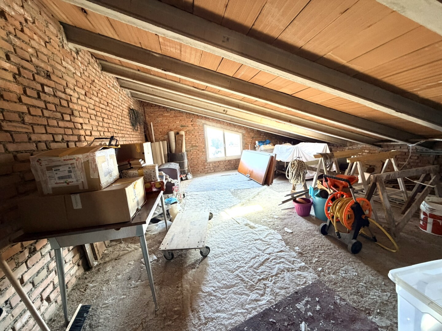 3D30C9AD-8C49-4B8F-A7AC-E1F89B72B22B_1_102_a Rimini ampio appartamento sala cucina 2 camere bagno balcone garage