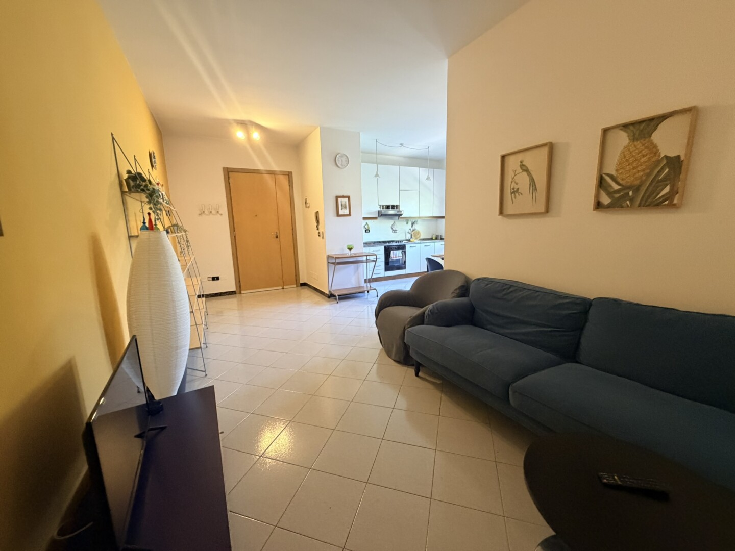 Misano adriatico 2 camere 2 bagni sala cucina a vista balconi