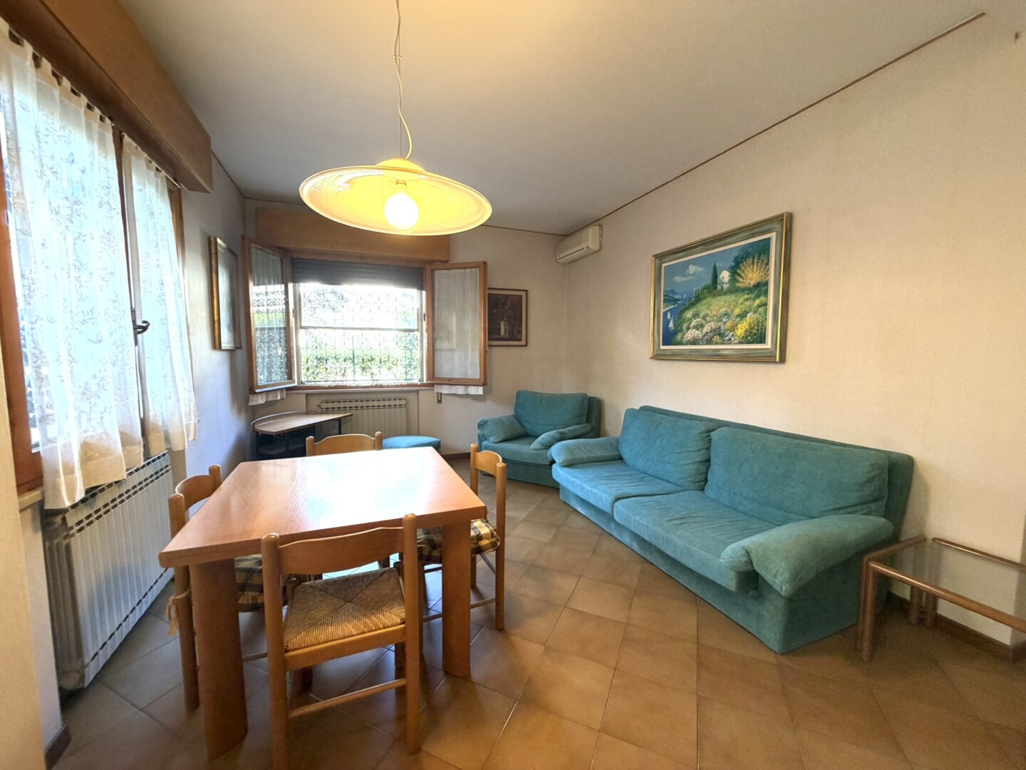 Riccione abissinia Villa indip. con 2 appartamenti giardino garage
