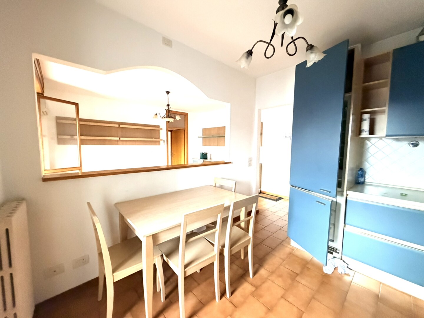 Riccione Paese 2 camere 2 bagni sala cucina balconi garage cantina