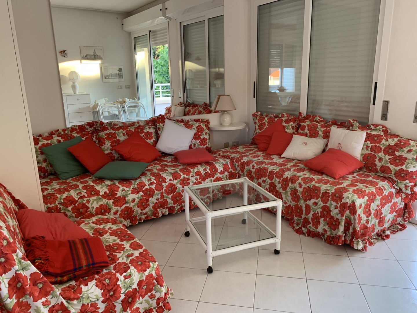 Riccione Abissinia  bilocale con terrazzo garage ( 5 posti letto )