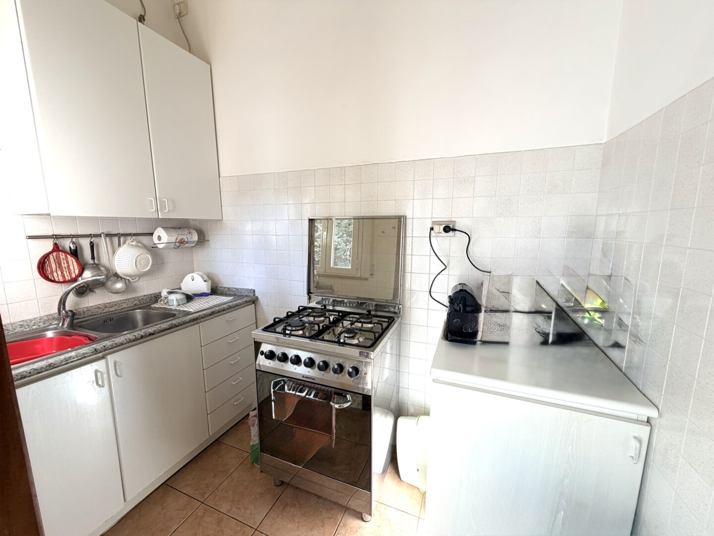 CCD6132A-3C0C-4E32-987E-591267EEFD98_1_102_a Rimini ampio appartamento sala cucina 2 camere bagno balcone garage