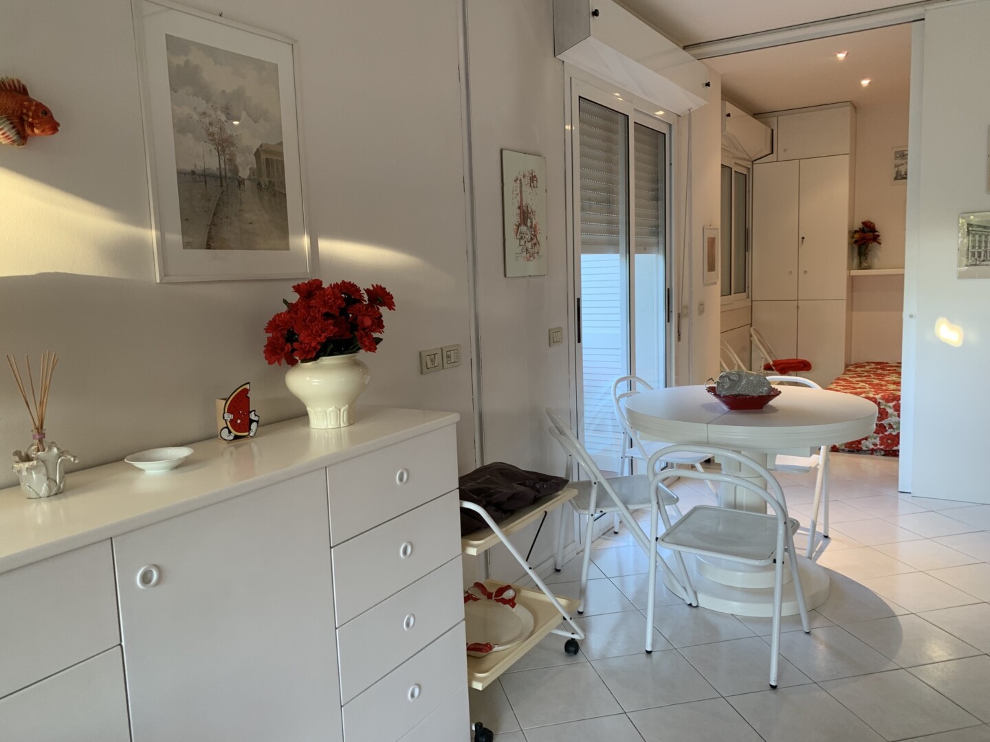 Riccione Abissinia  bilocale con terrazzo garage ( 5 posti letto )